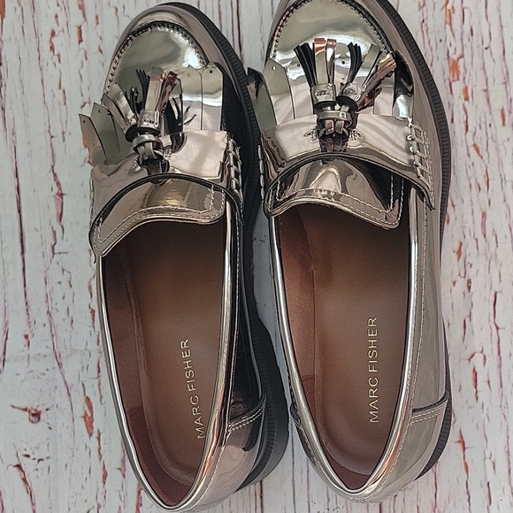 MARC FISHER Johnie Metallic Gray Loafers with Tassels Women's Size 7.5 - Picture 6 of 11